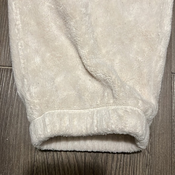 Athleta Cozy Karma Recover Jogger - Picture 11 of 11